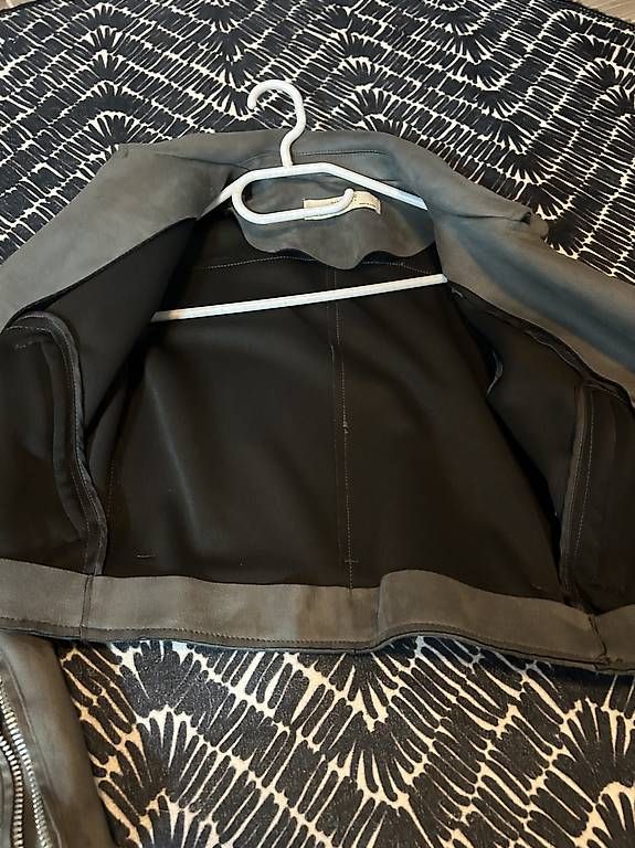 Giacche: Veste courte Zara – Usato da Curtilles venduto da cat_vs66 1