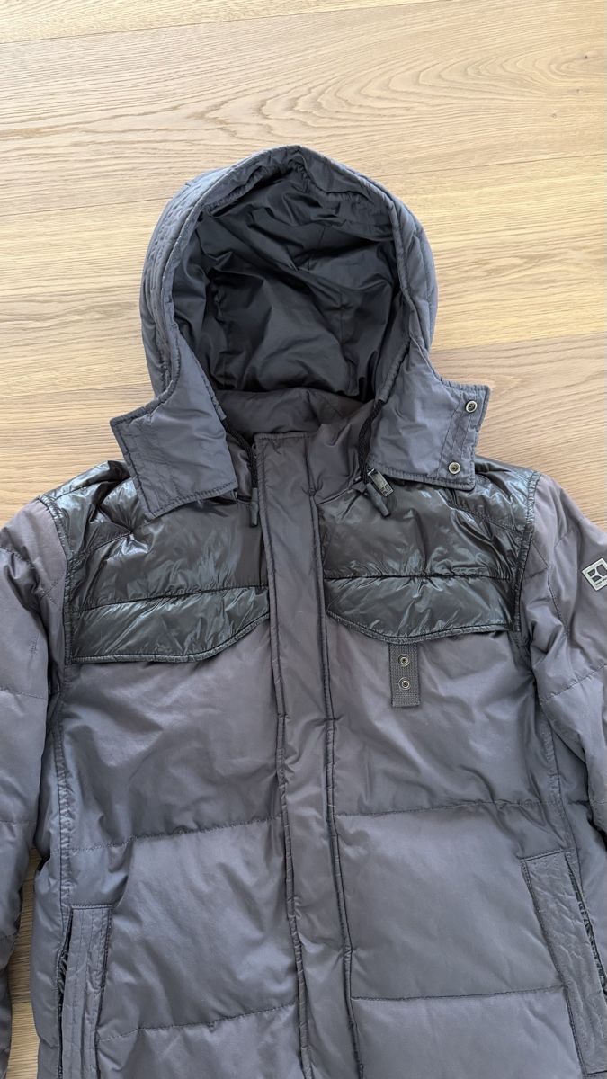 Hugo Boss Giacche: Hugo Boss Winterjacke, Grösse 52 – Usato da Wangen SZ venduto da Buchma 2