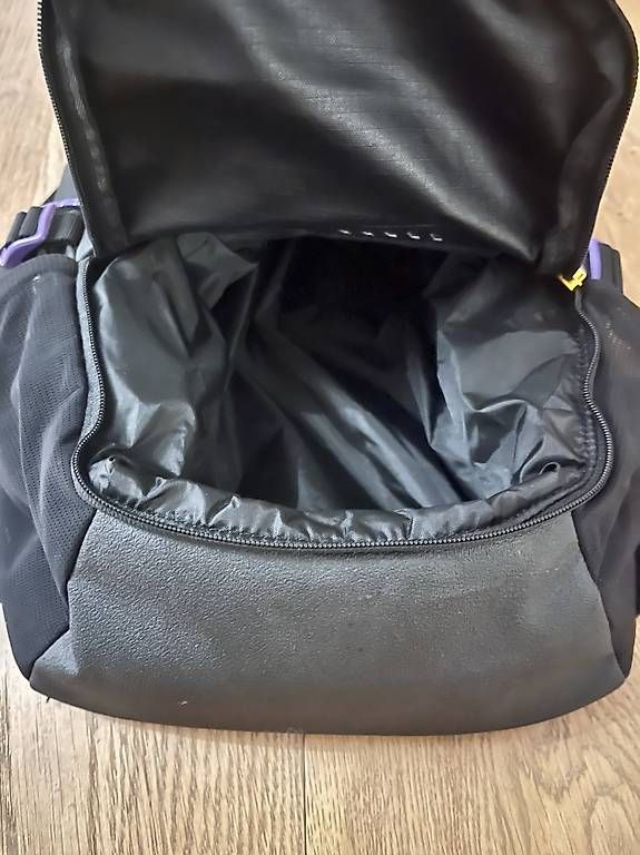 Zaini: Basketball Rucksack Lakers  – Usato da Oberwil BL venduto da wanndann 3