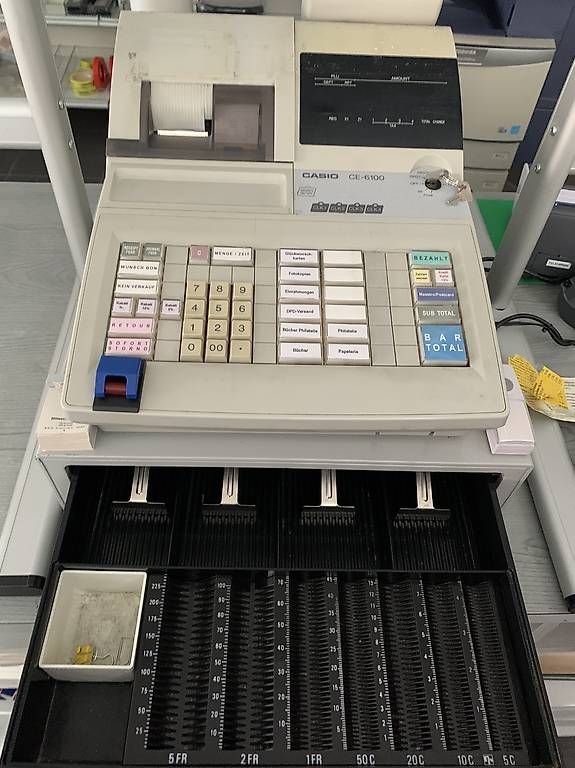 Caisses enregistreuses: Casio Kasse elektrisch CE 6100 – D'occasion à Winterthur par monika.christen28 1