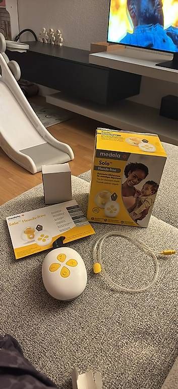 Medela Stillzubehör: Medela Solo Hands-free – Gebraucht aus Urdorf von anna_tortora