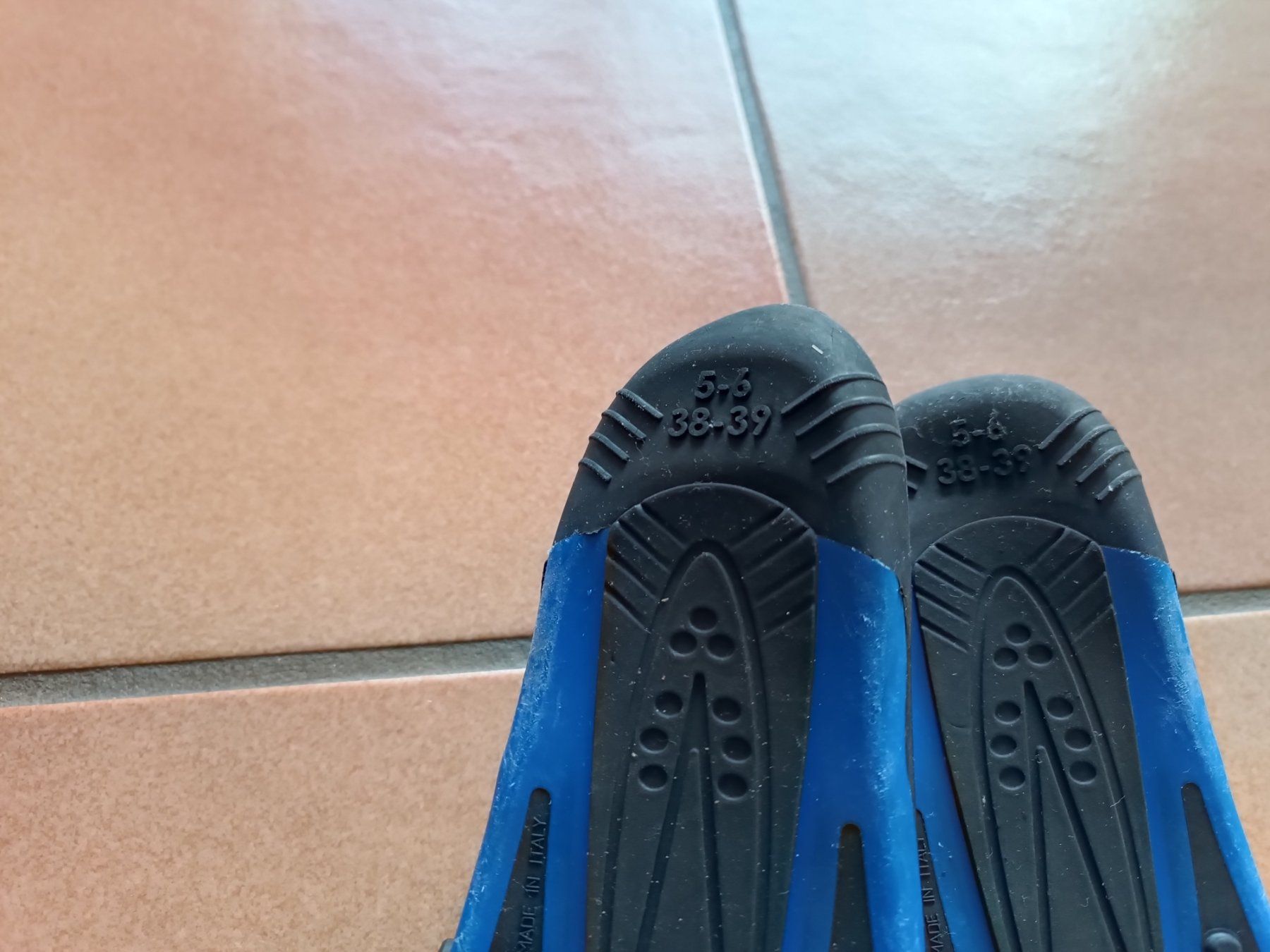 Pinne, Maschere & Boccagli: Palmes snorkeling Aqua Lung Motion ,taille 38/39 – Usato da Bevaix venduto da dusspe 2