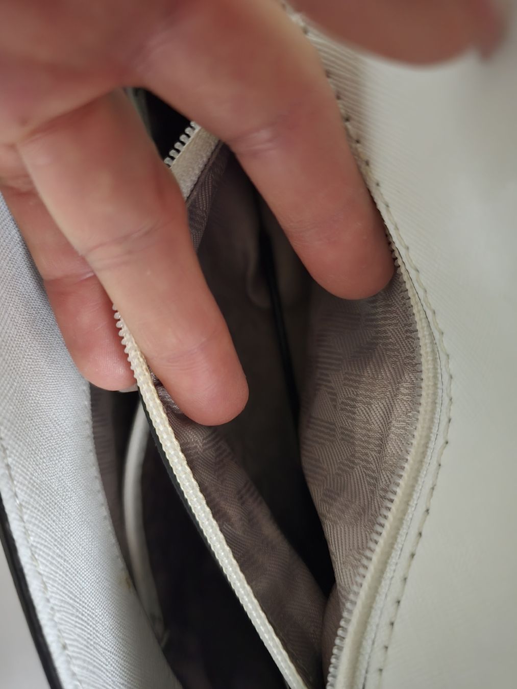 Michael Kors Borse da donna: Kleine Tasche von Michael Kors – Usato da Schlieren venduto da all_bww8 2