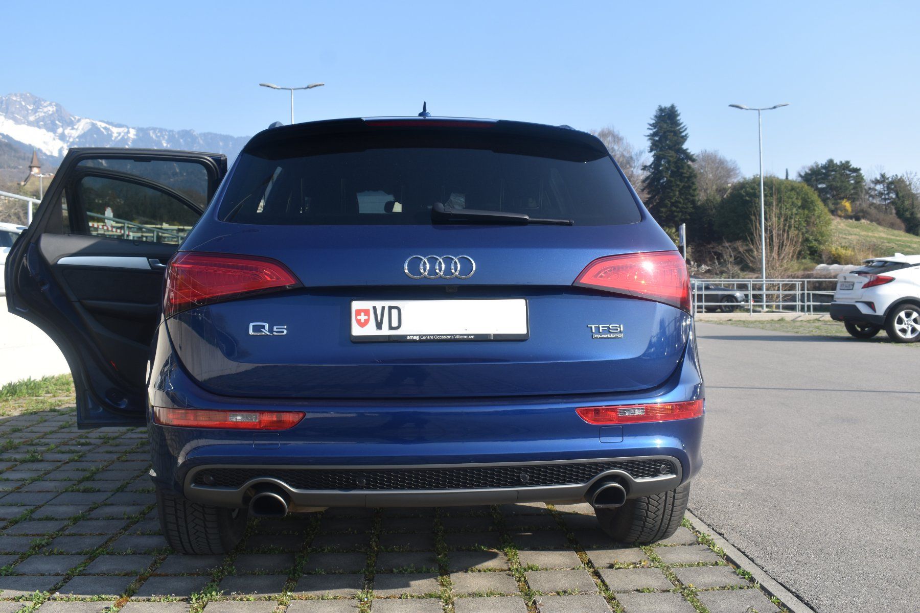 Audi Autos: Audi Q5 2.0 TFSI S-Line – D'occasion à La Tour-de-Peilz par boki-mtx 1