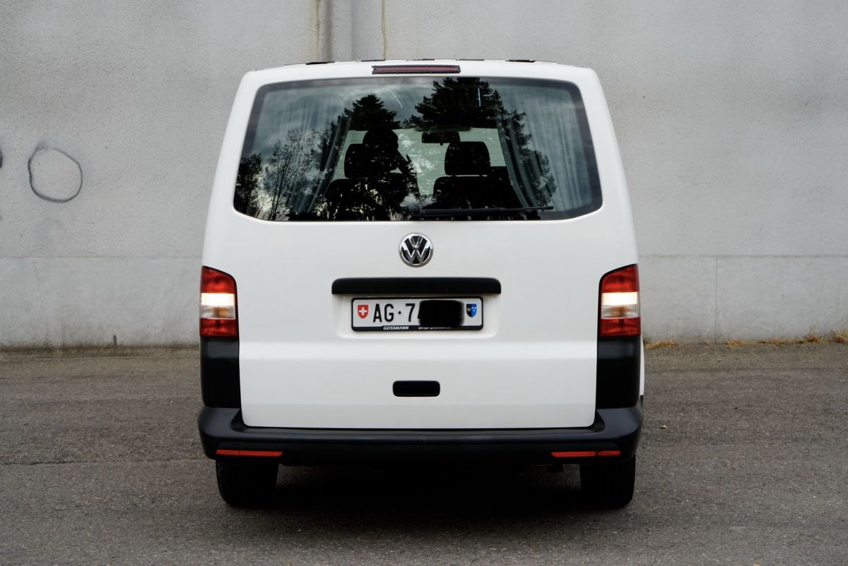 VW Véhicules utilitaires: Vw T5 Camper 2l TDI – D'occasion à Dottikon par nat_yhs9 2