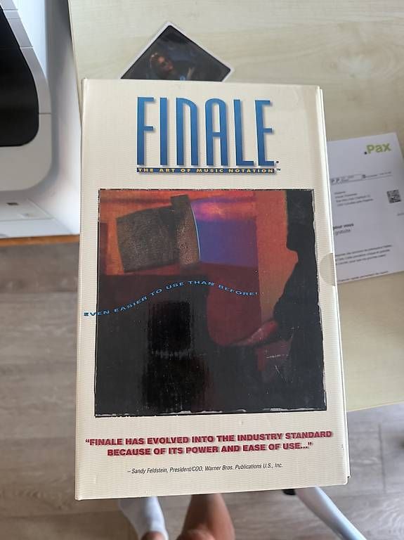 Software: Logiciel Finale 3.7 pour Macintosh – Usato da Corcelles-Payerne venduto da ano_rhf8