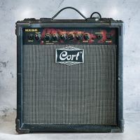 Cort MX15R Amplificateur 15W pour Guitare électrique