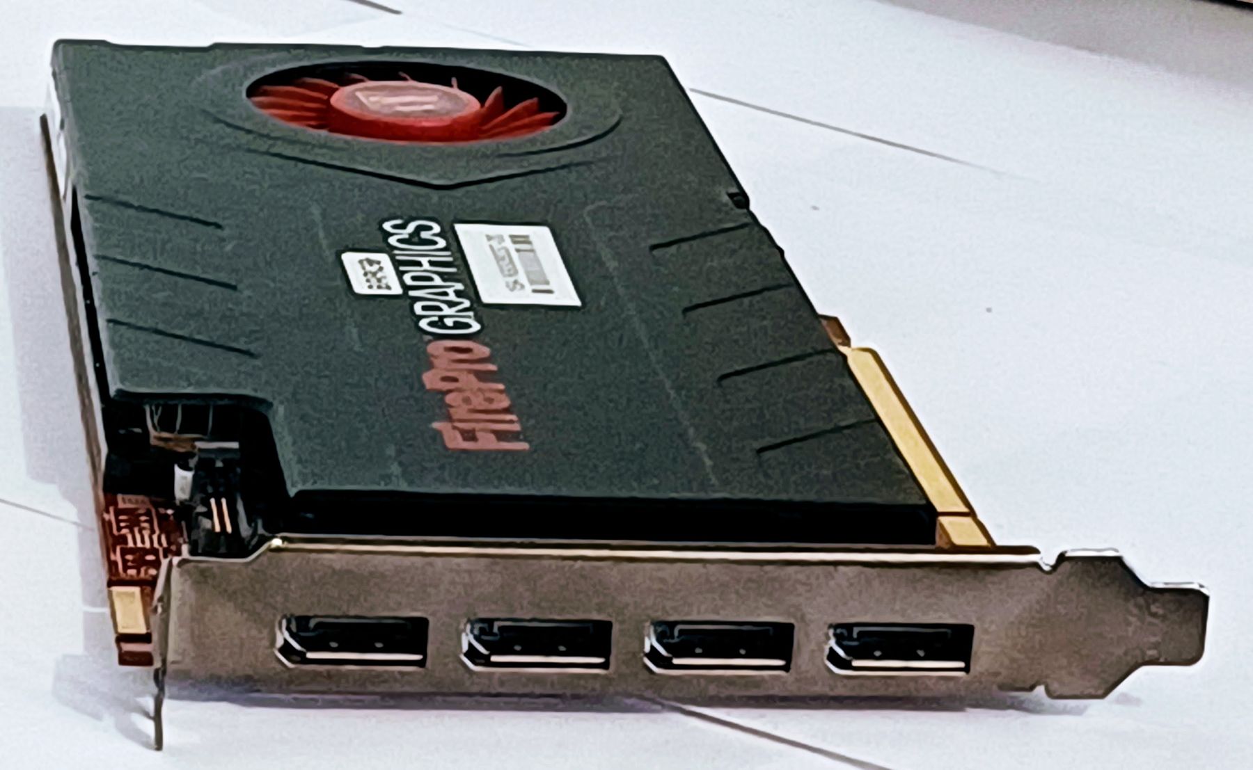 Amd Grafikkarten: Barco MXRT 7500 4GB GDDR5 4× Displayport Display Controller – Gebraucht aus Zürich von Sashaaa 3