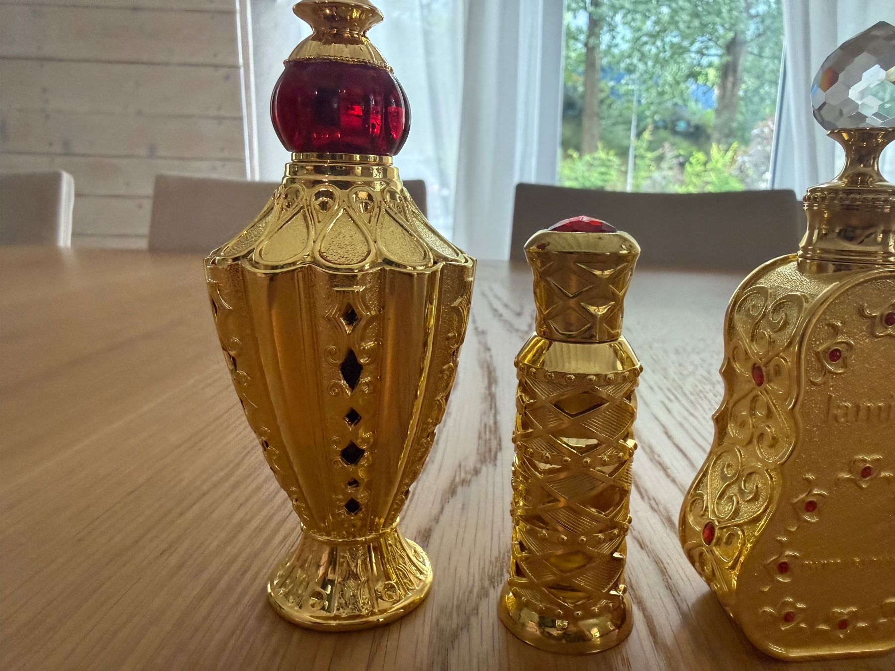 Profumi & Eau de Toilette: Lot de 4 parfums style oriental, uniques – Nuovo e nell'imballaggio originale da St-Maurice venduto da Sandrinette123 3