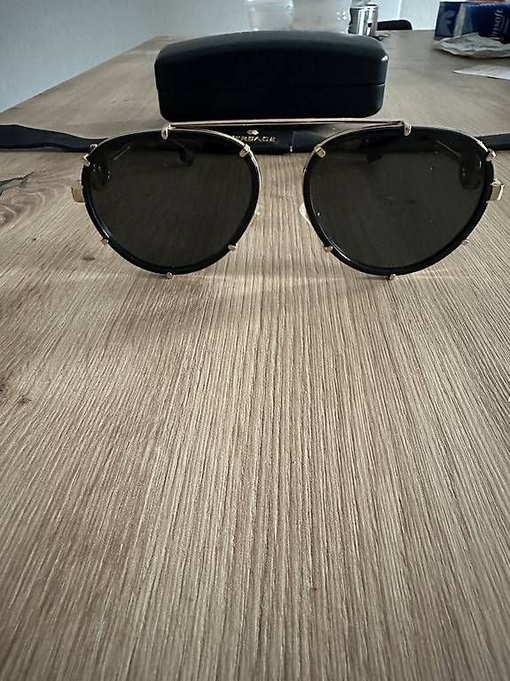 Versace Occhiali & Lenti: Lunettes de soleil Versace – Usato da Crissier venduto da unl_68tp 3