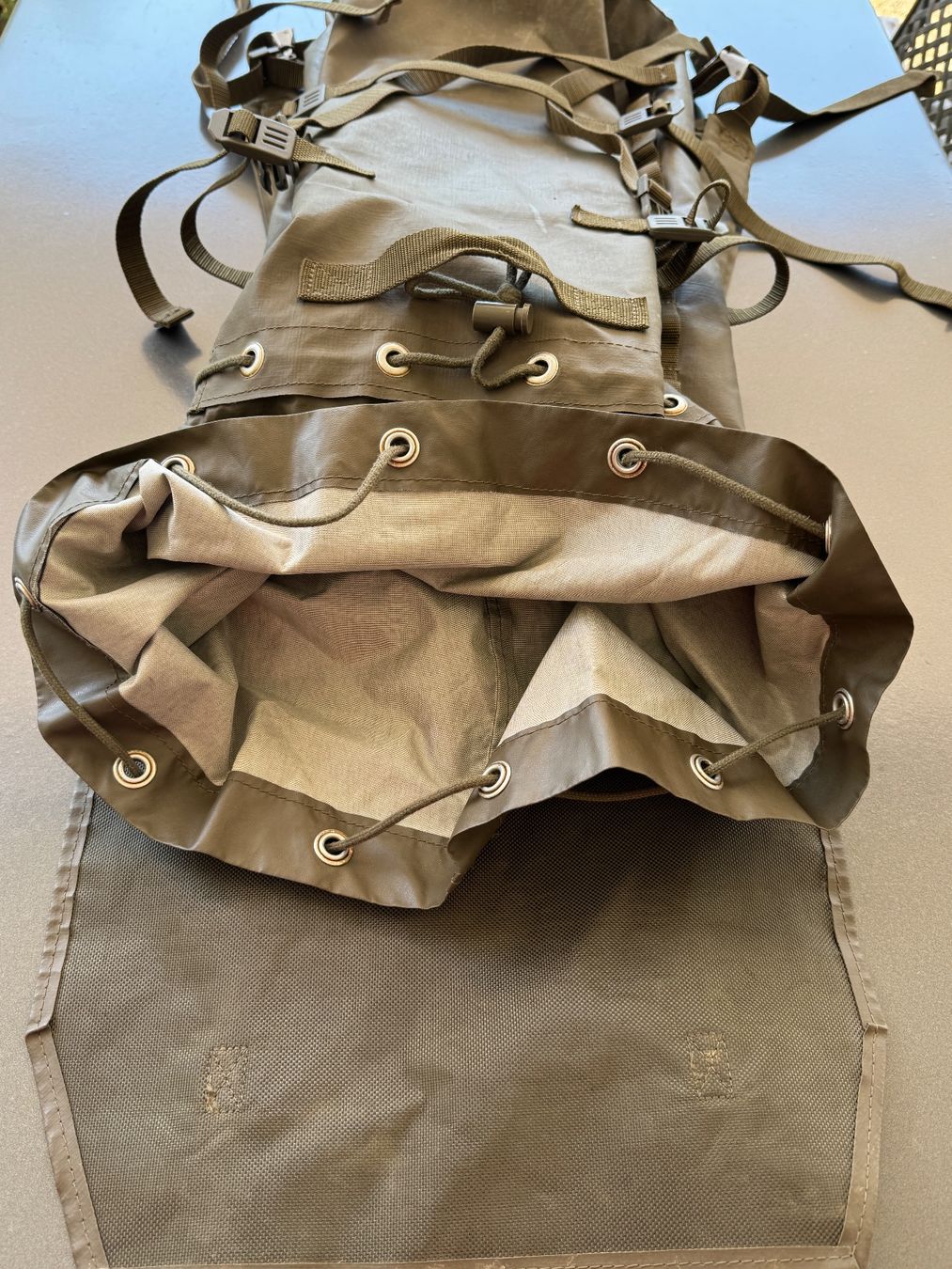 Armée suisse Sacs à dos: Kampfrucksack Schweizer Armee Mod. 94 – D'occasion à Bülach par Mr_steam 4