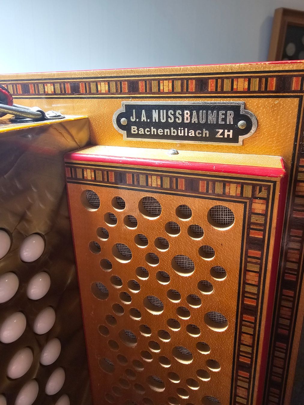 Musikinstrumente: J.A. Nussbaumer Schwyzerörgeli 24b B – Gebraucht aus Perly von gae_8qhq 4