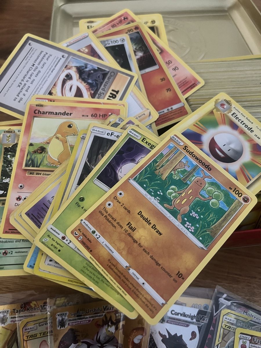 Cartoline: Diverse Pokemon Sammelkarten – Usato da Goldach venduto da Milosg3