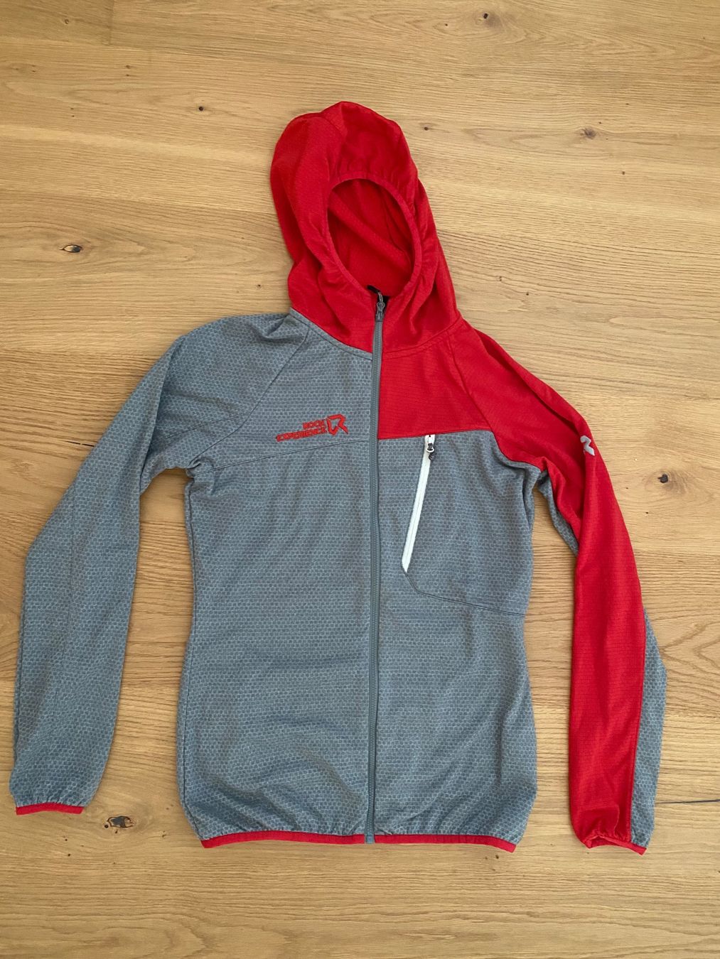Vestes: Rock Experience Dünne Jacke Grösse S – D'occasion à Einsiedeln par PaedeK84