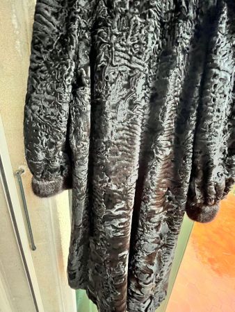 Manteau en astrakan des Sprung Frères M