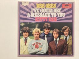 Bee Gees Single - I’ve Gotta Get A Message To You