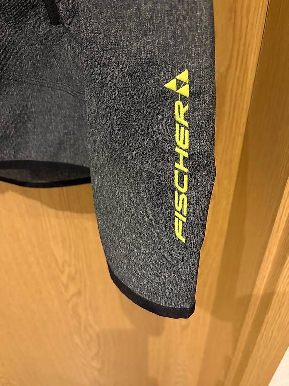 Jacken: Freizeitjacke Fischer – Gebraucht aus Wimmis von fischer.60 2