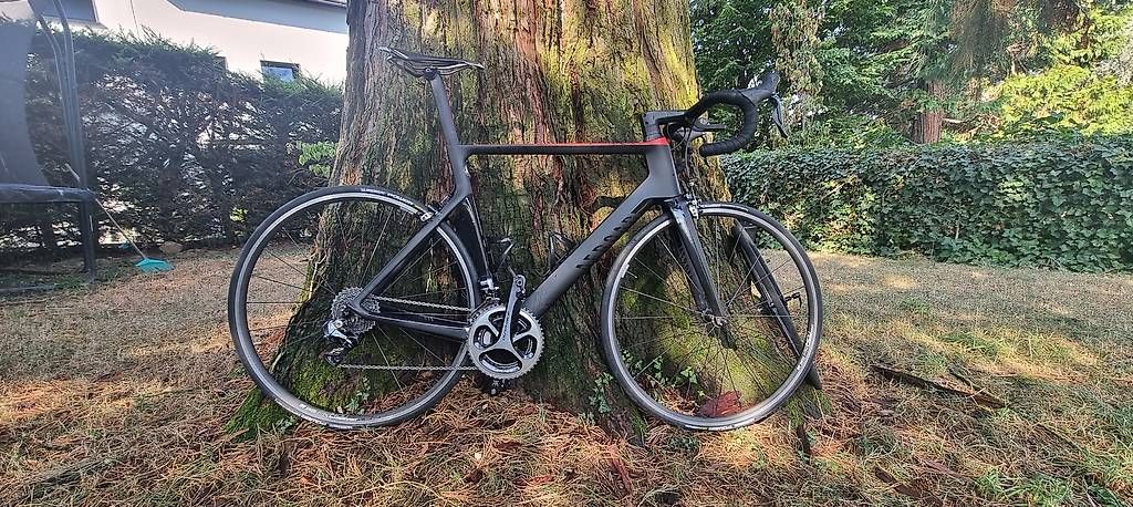 Canyon Biciclette: Canyon Aeroad CF SLX 9.0 – Usato da Vésenaz venduto da car_8l95 2