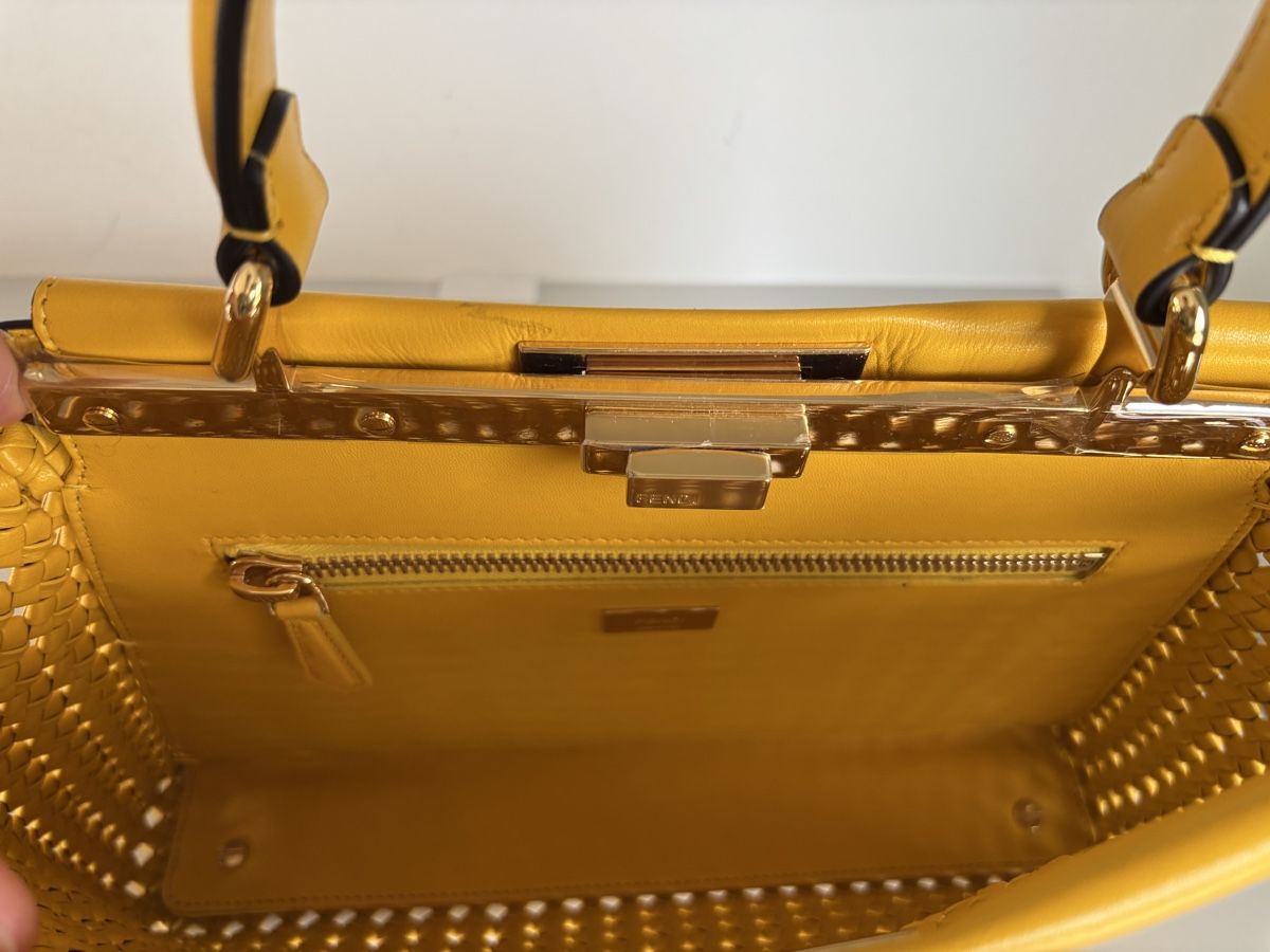 Fendi Taschen für Damen: Fendi Peekaboo woven leather handbag in MEDIUM – Neu (gemäss Beschreibung) aus Uster von dan_n69f 3