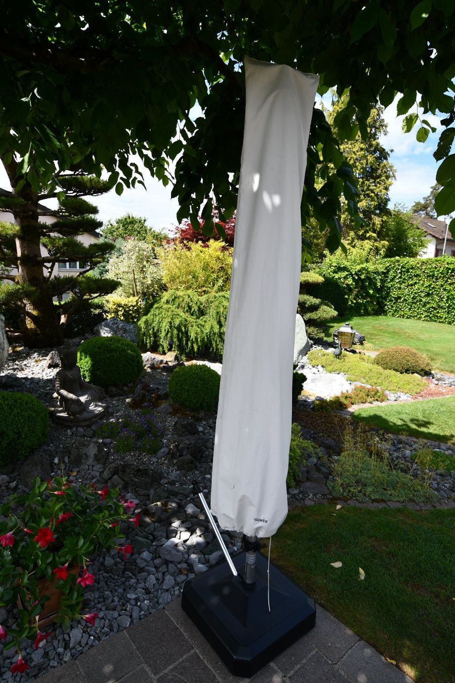 Glatz Ombrelloni: Sonnenschirm Glatz ca. 3mx 3m – Usato da Arlesheim venduto da Finn3 3