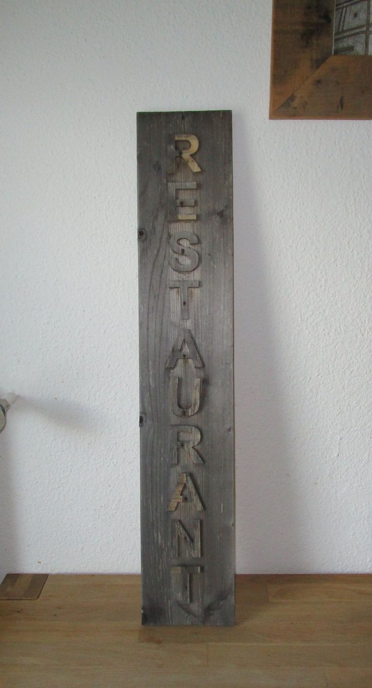 Insegne: Original Holzschild Restaurant, charmante Deko.. – Difettoso da Scuol venduto da Luana..