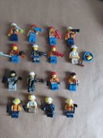 16 Lego Figuren Minenarbeiter mit sehr viel Zubehör. Ab 1.-
