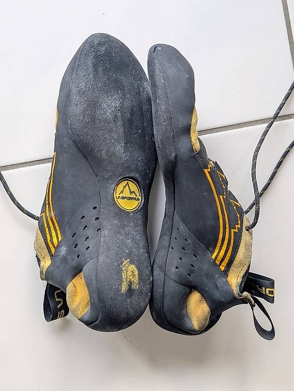 La Sportiva Scarpe da uomo: Kletter Schuhe – Usato da Hergiswil NW venduto da Bastaag 1