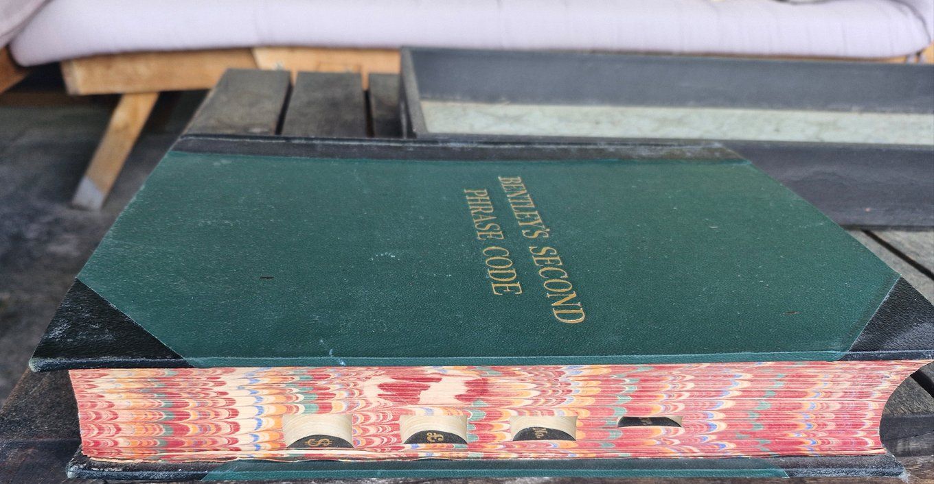 Libri: Bentley’s Second Phrase Code Book (1949) – Usato da Gattikon venduto da mro75 1