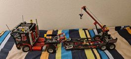 Lot LEGO Technic camion + véhicules+ 1 robot en bon état