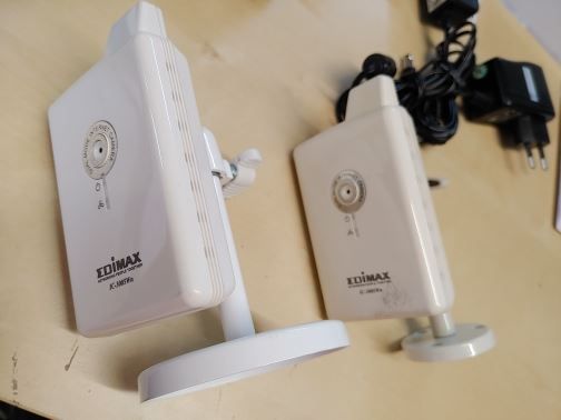 Webcams: Wireless 11n Dual-Modus IP-Kamera IC-300 – Gebraucht aus Aesch BL von Gebrauchtes_AeschBL 1