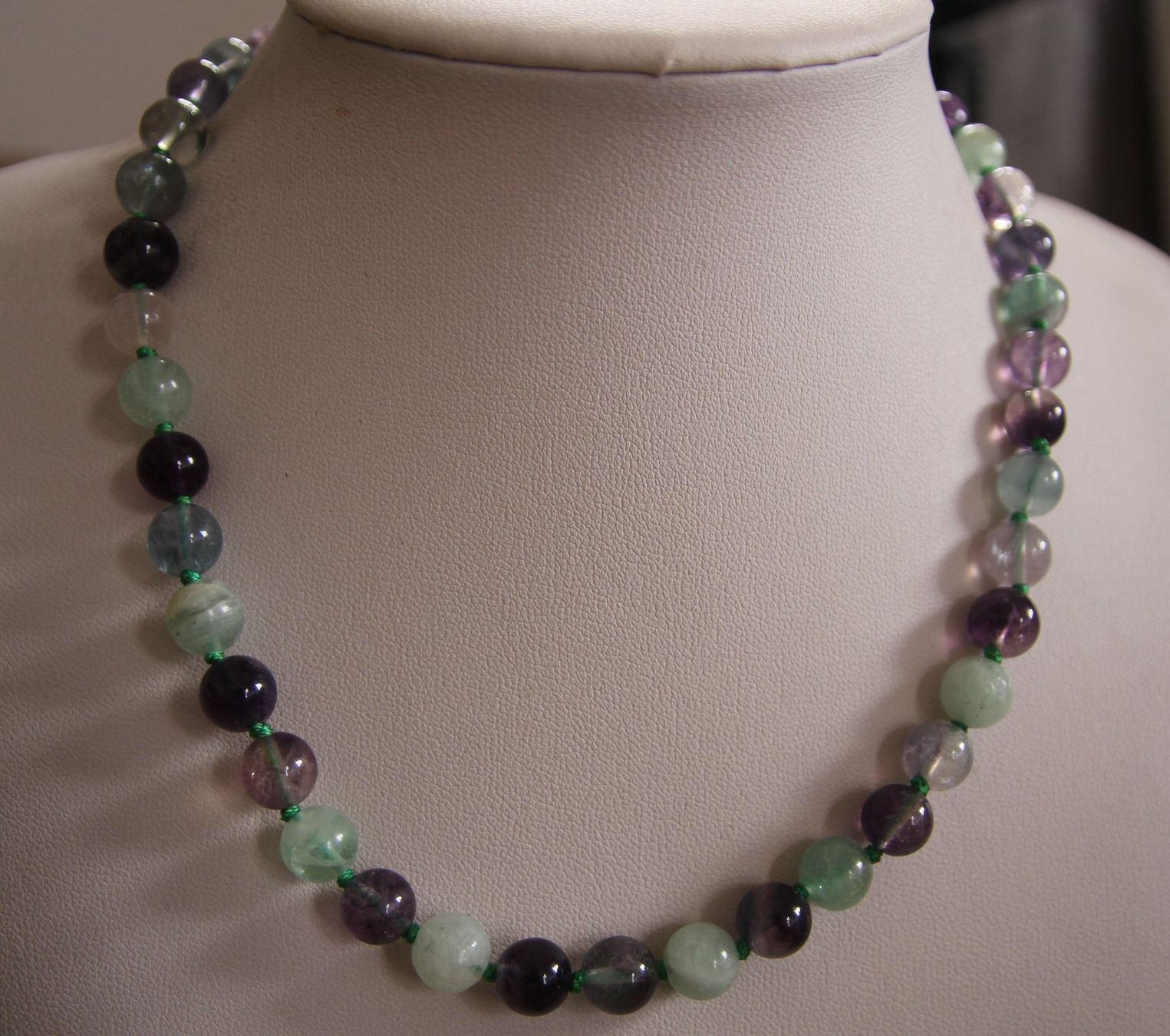 Catenine: NEU: Fluorit Halskette Collier Kette Schmuck – Nuovo (secondo la descrizione) da Matten b. Interl venduto da EdelsteineInterlaken 1