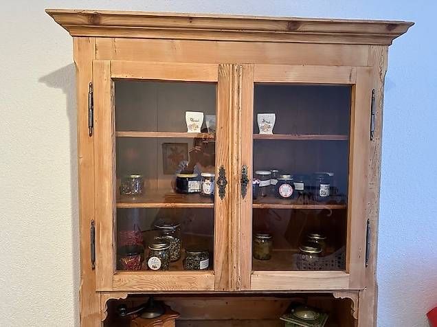 Credenze: Küchenbuffet / Bauernbuffet antik – Usato da Horn venduto da Oreon06 2