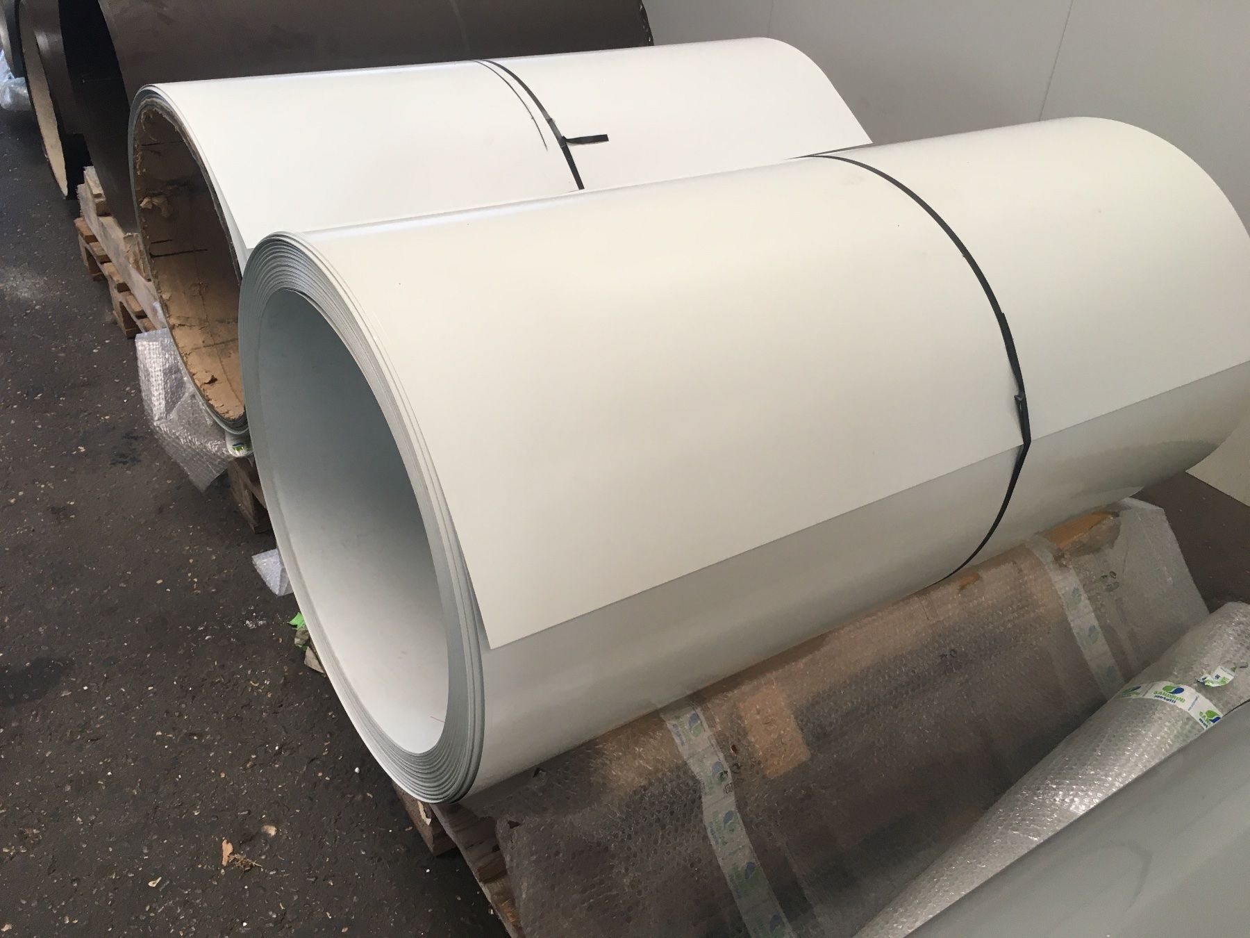 Automobili: Blechcoil 0.75 mm RAL 9006 per m1 24.-- – Nuovo e nell'imballaggio originale da Wiedlisbach venduto da isopaneel 7