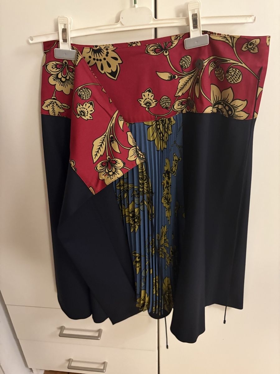 Jupes: Max Mara Weekend – D'occasion à Winterthur par san_7tfp 3
