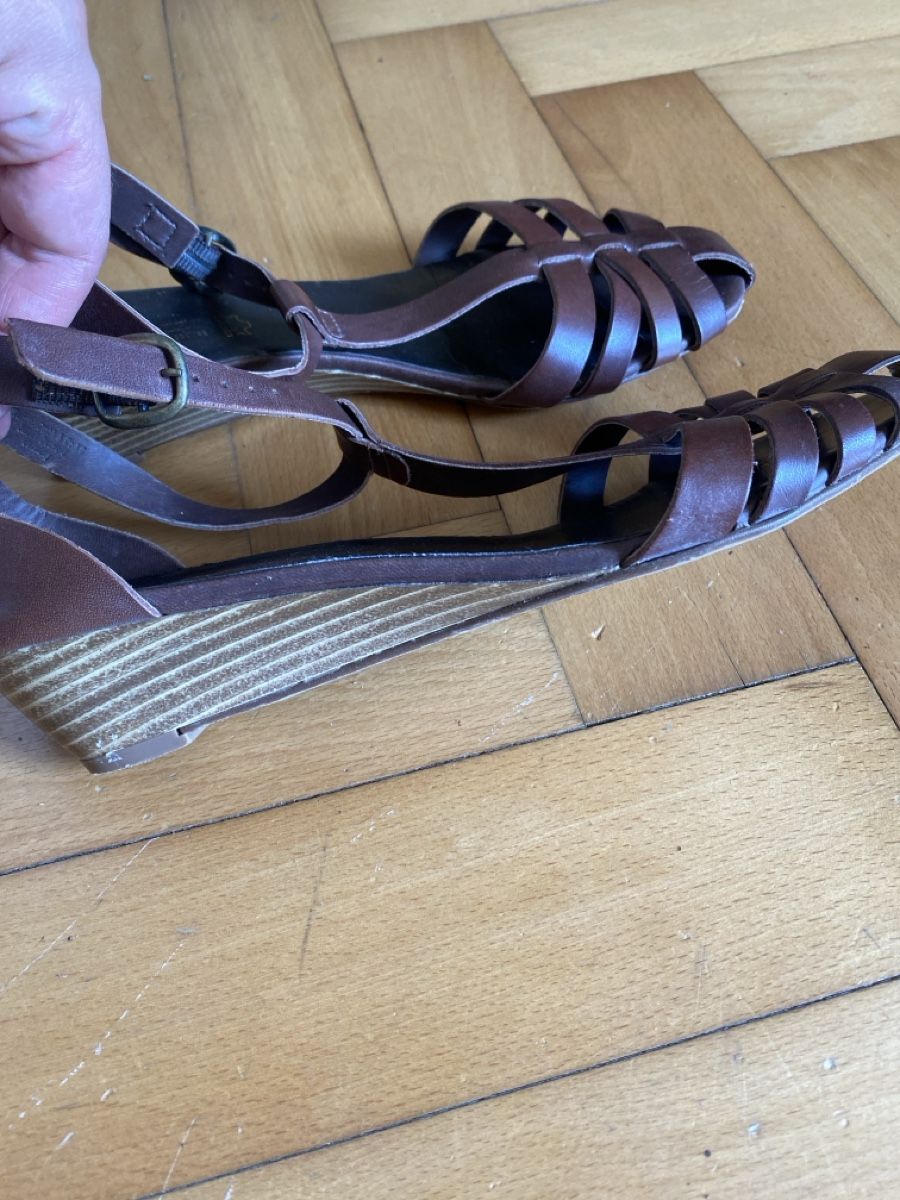 Scarpe da donna: Marco Tozzi Sandalen Leder Braun Grösse 41 – Usato da Dübendorf venduto da feusiedi 2