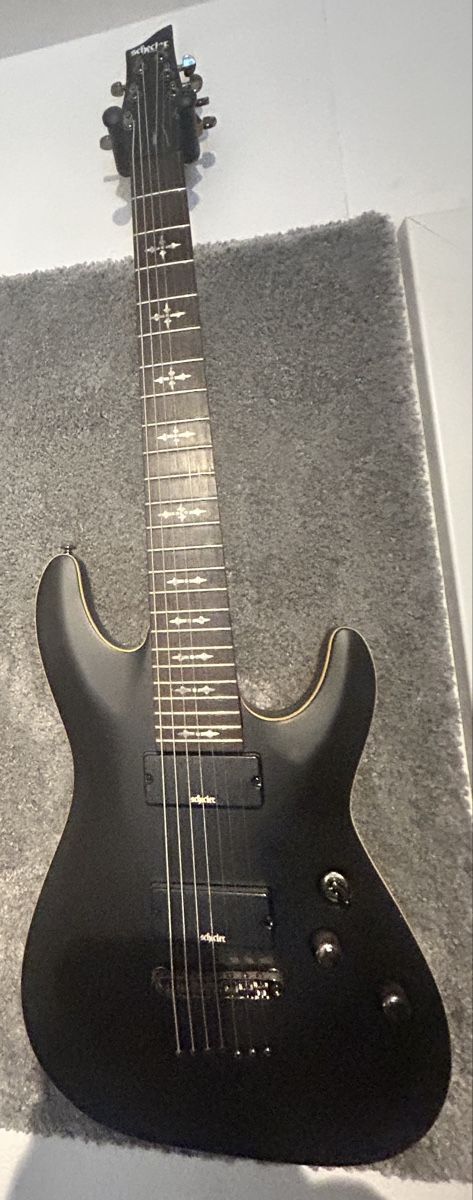 Schecter Strumenti musicali: Schecter Demon 7 Satin Black finish – Nuovo (secondo la descrizione) da Burgdorf venduto da Littlebricksplanet 1