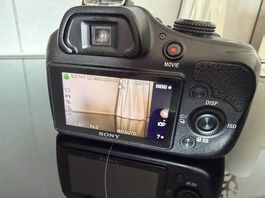 Appareils Photo SONY + Objectif carte 32 GB+ Sac Prix réduit