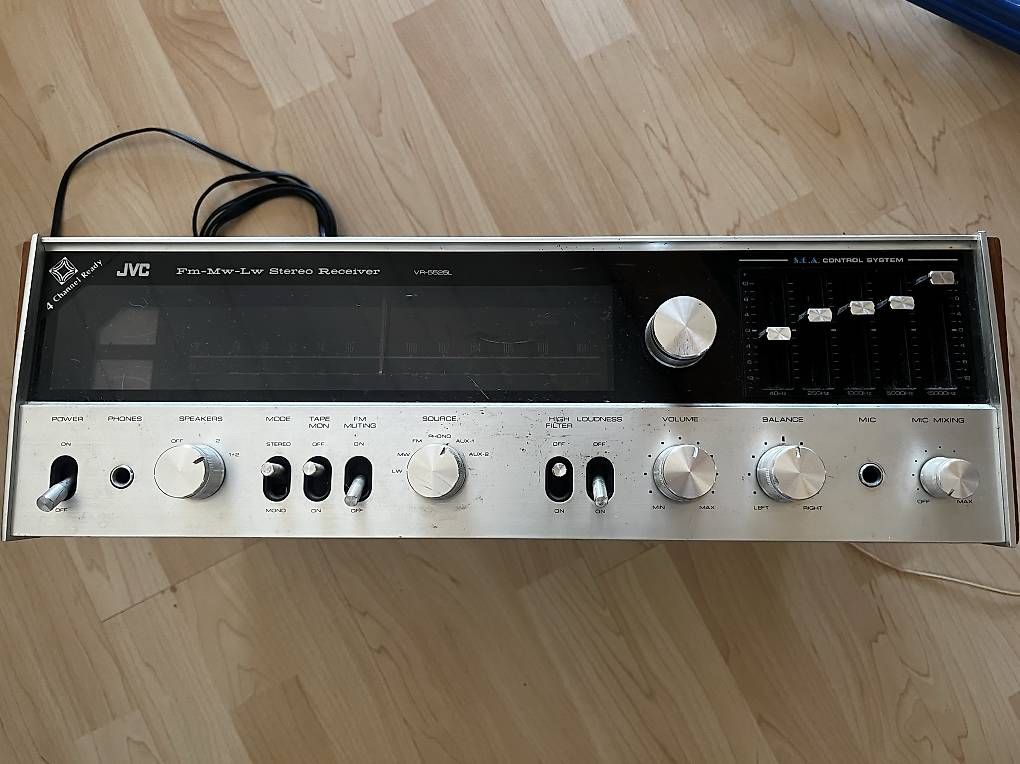 Amplificateurs: JVC Verstärker – D'occasion à Rubigen par Sebsoncapone