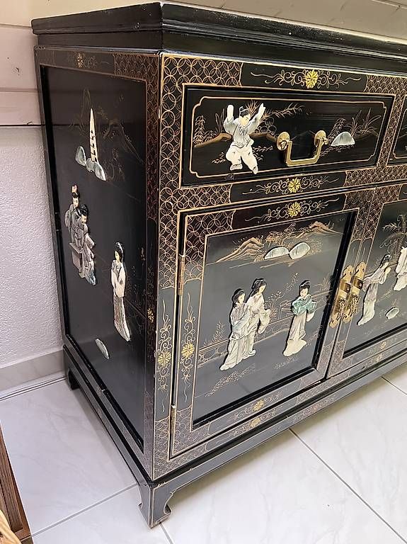 Cassettiere: Asiatisches Sideboard – Usato da Gontenschwil venduto da lot_qxr9 1