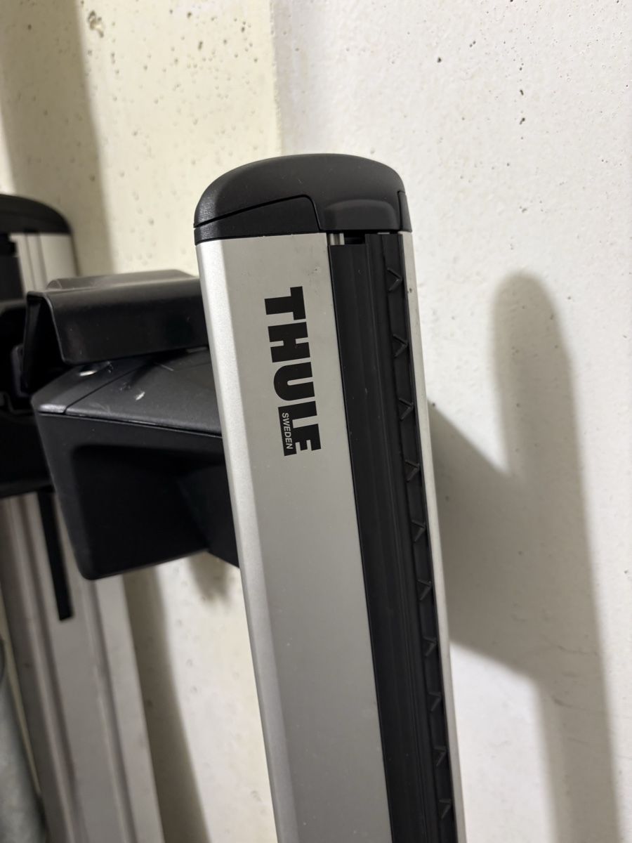 Thule Supporti a parete: gepäckträger Halterung – Usato da Adlikon B. Regensdorf venduto da sar_g6kn
