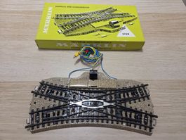 Märklin 5128 Kreuzungweiche H0 (2)