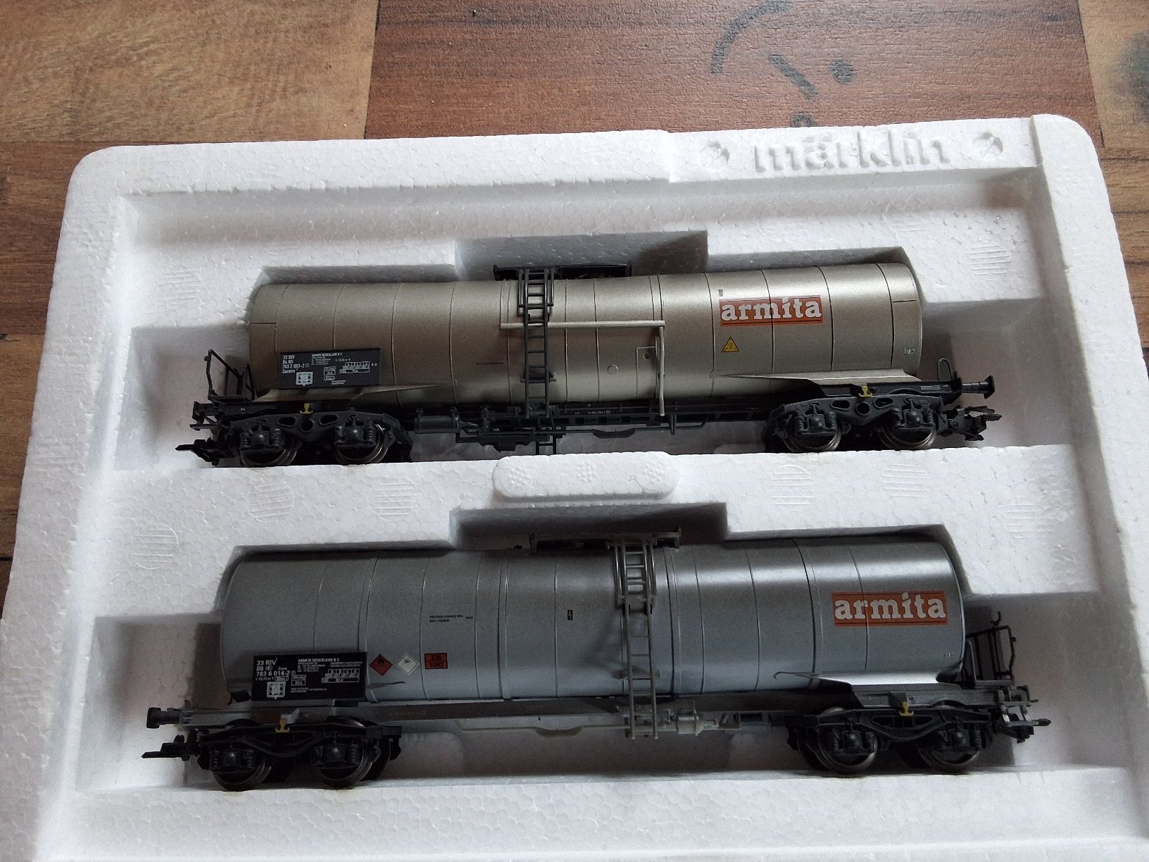 Märklin Modellini di ferrovie: Märklin Kesselwagenset 46553 – Nuovo (secondo la descrizione) da Kölliken venduto da Rwolfer 1