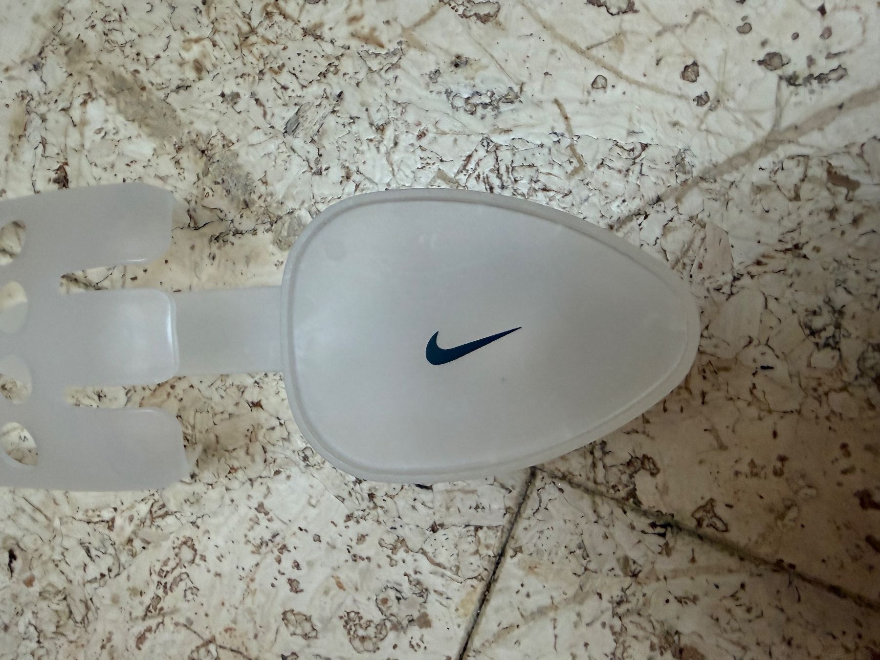 Nike Scarpe da uomo: Nike Schuhspanner – Usato da Worb venduto da le_castor 2