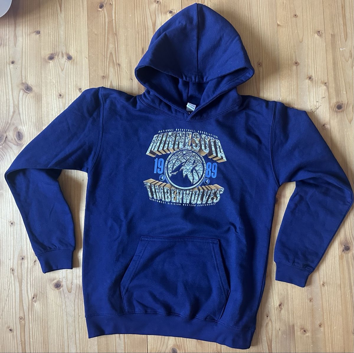Maglioni & Felpe: NBA Minnesota Timberwolves Kapuzenpullover blau NEU – Nuovo e nell'imballaggio originale da Uetikon am See venduto da mar_8vmp