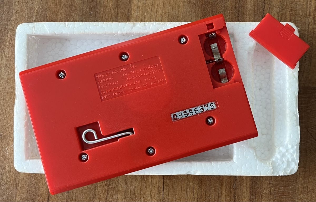 game&watch Console: Game & Watch Mickey Mouse in OVP – Usato da Ballwil venduto da Bienenhonig1 2