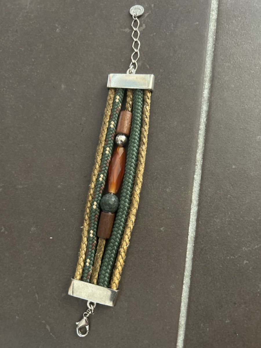 Armbänder & -reifen: Armband Modeschmuck – Gebraucht aus Winterthur von Guizza93 2