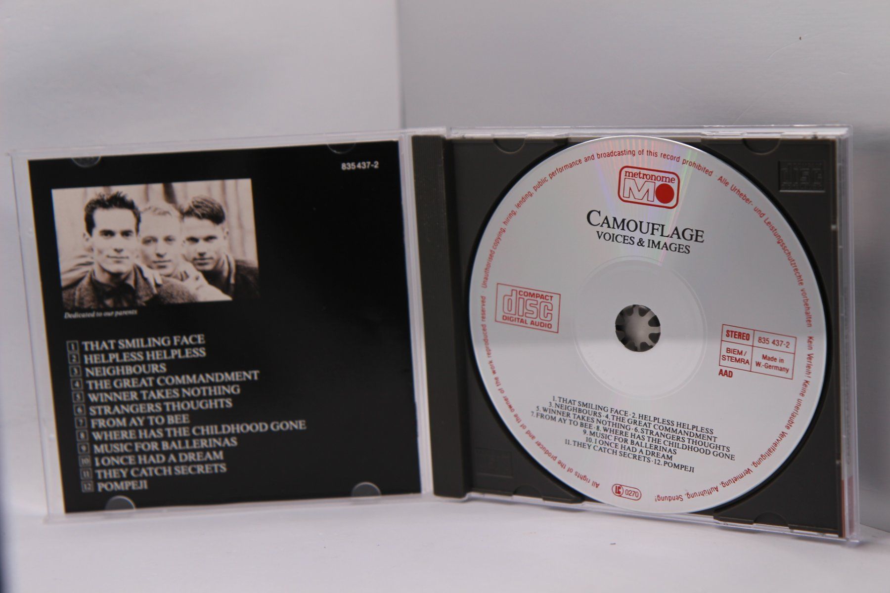 CDs: CD Camouflage - Voices & Images – Gebraucht aus Ernetschwil von luisvonerni 2