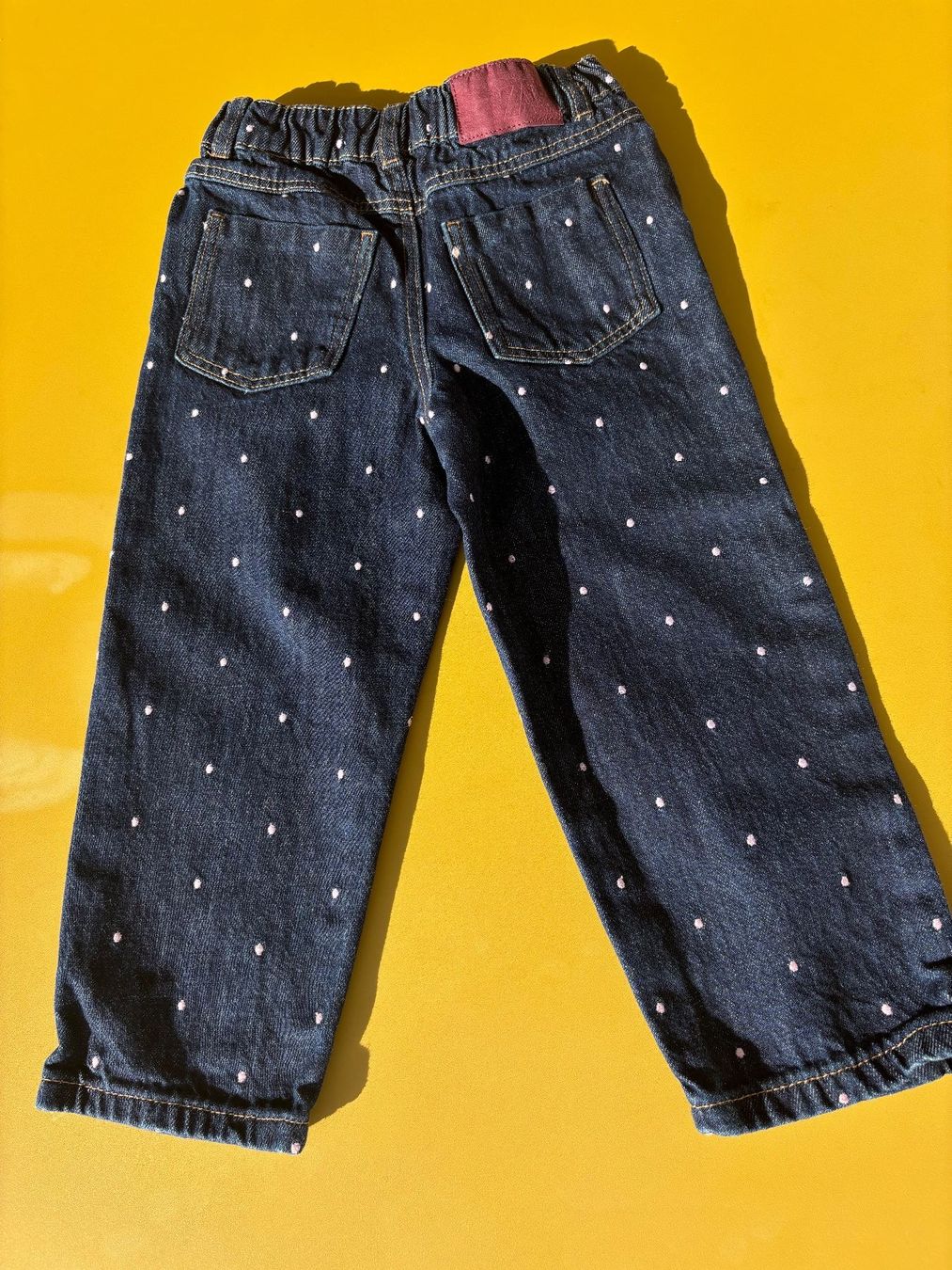 Zara Pantaloni: ZARA Jeans mit Pünktchen Gr. 104 – Usato da Zürich venduto da missmodernage 2
