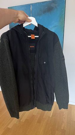 BOSS Herren Hybrid-Strickjacke mit Kapuze 