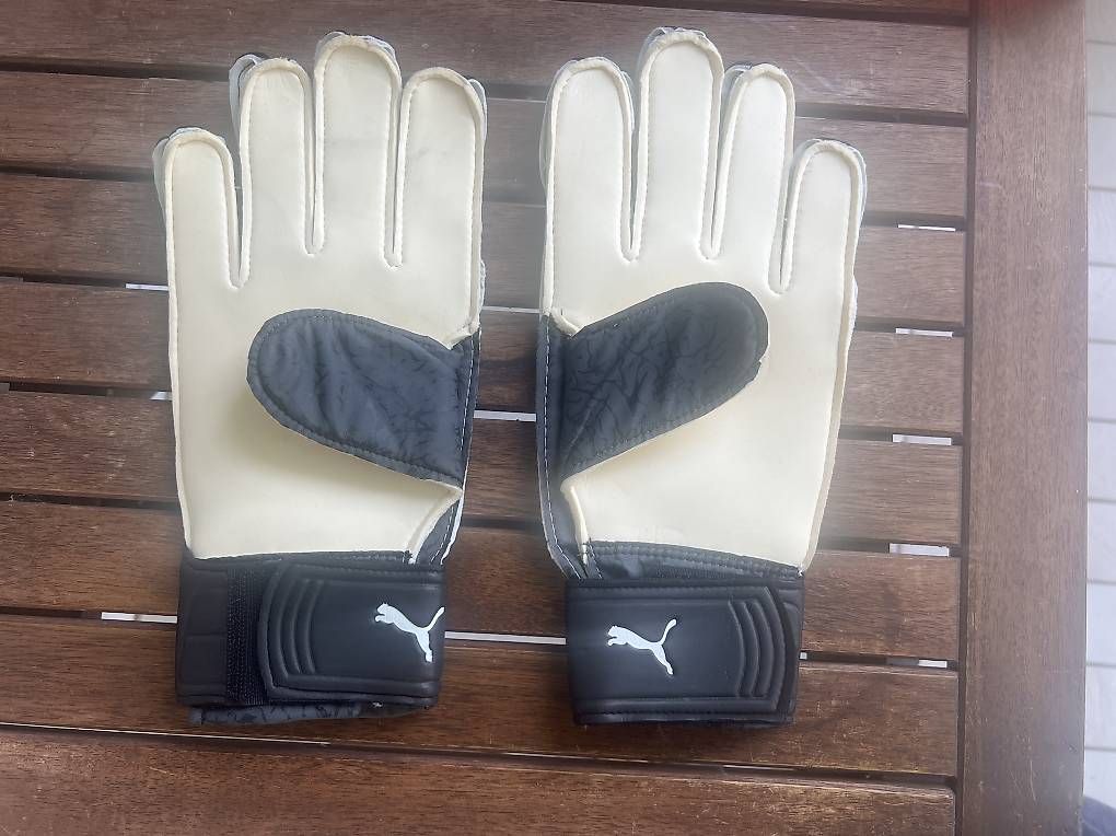 Puma Guanti & manicotti: Puma V .08 Torwarthandschuhe NEU Grösse 10 – Usato da Frenkendorf venduto da autodiscount4123 2